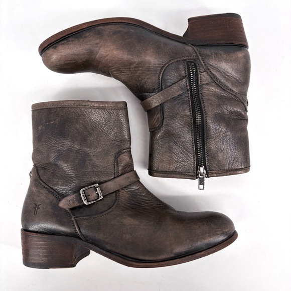 FRYE Lynn Strap Short Grey Leather Boot 9 - Picture 8 of 16